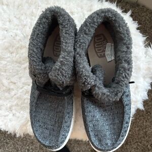 Hey Dude Gray and White Fuzzy Shoes chicka gray women 9